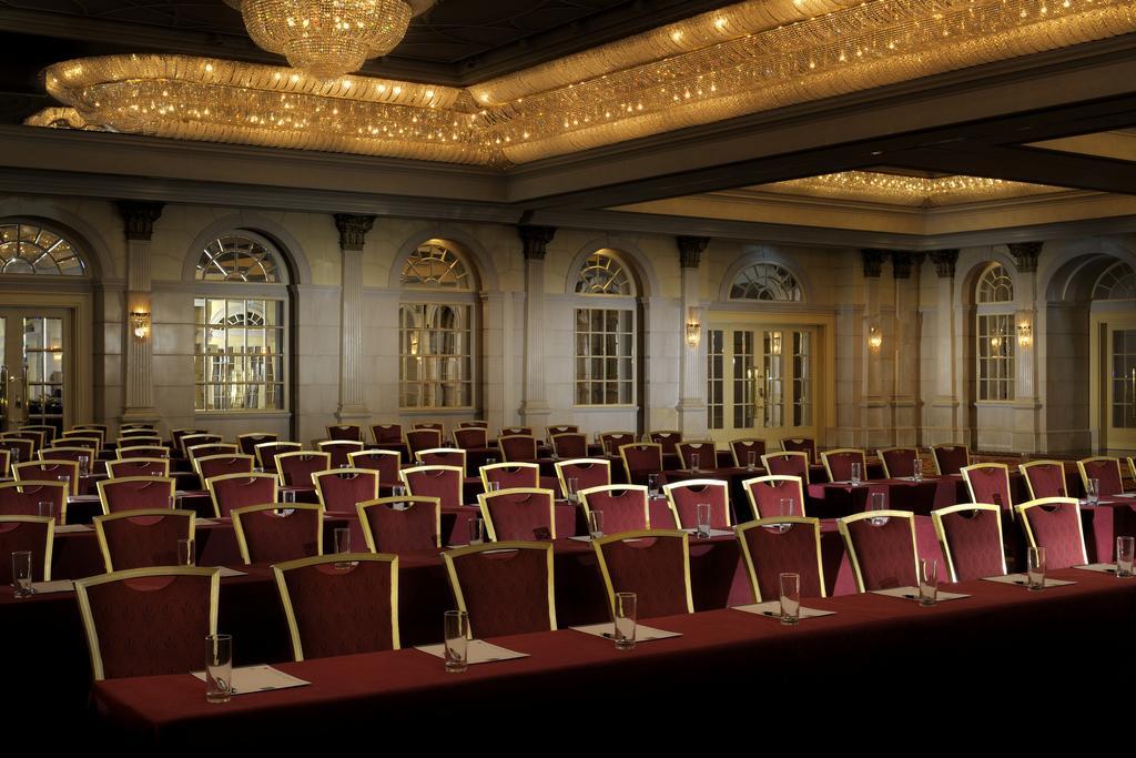 The Bristol Hotel Dubai Eksteriør billede