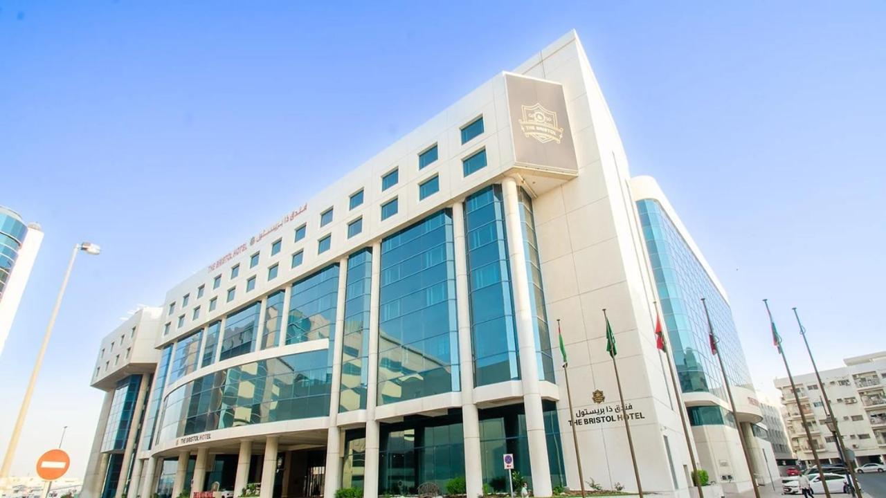 The Bristol Hotel Dubai Eksteriør billede