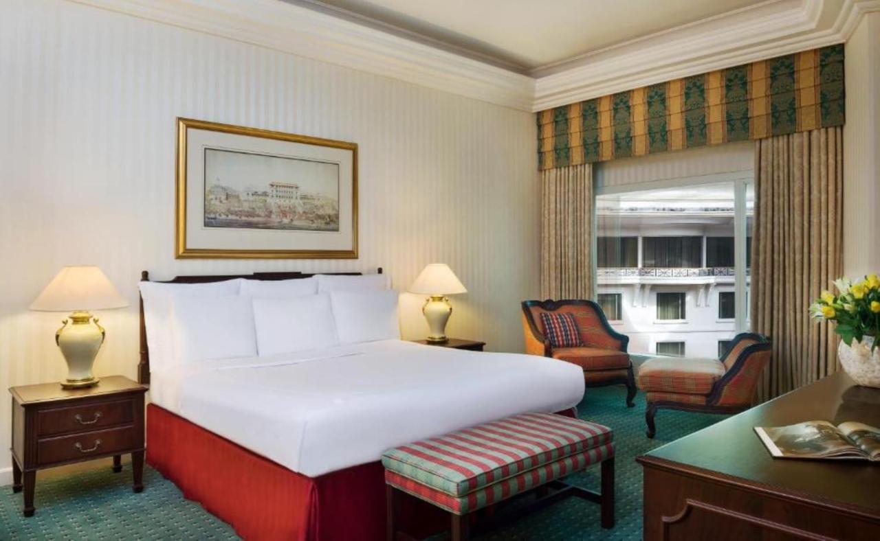 The Bristol Hotel Dubai Eksteriør billede